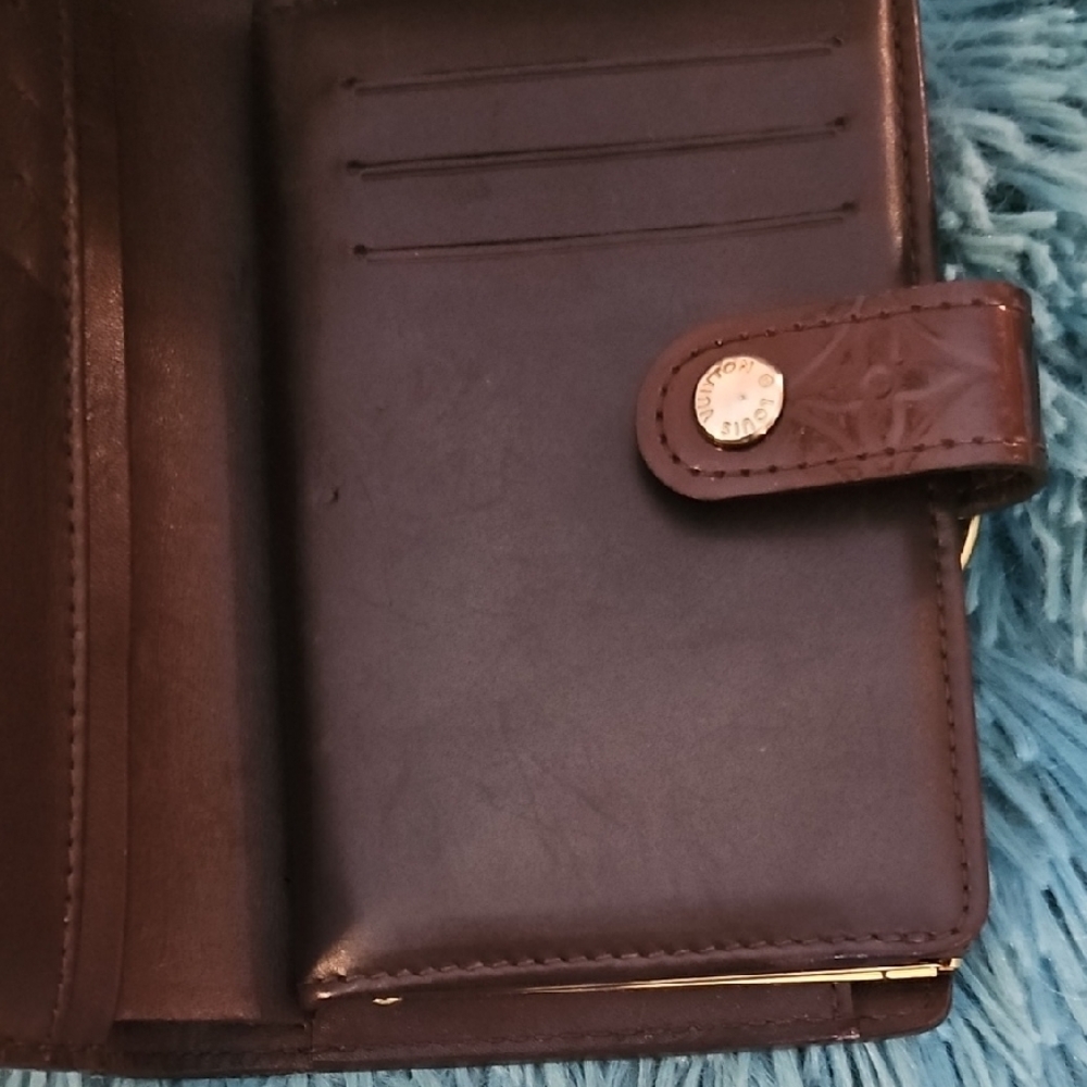 L Wallet. - Picture 5 of 7